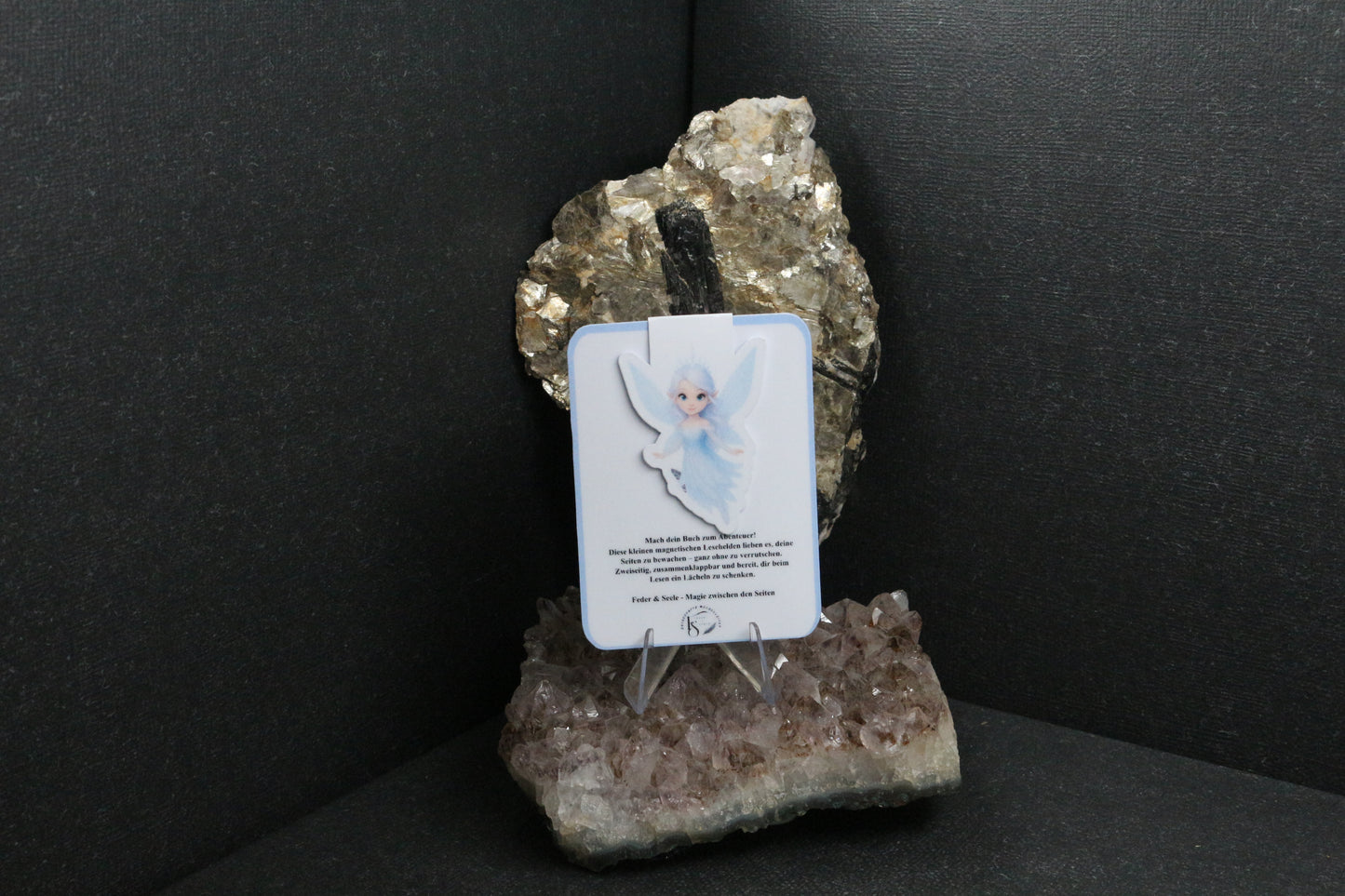 Sticker oder Lesezeichen "Federflügel"