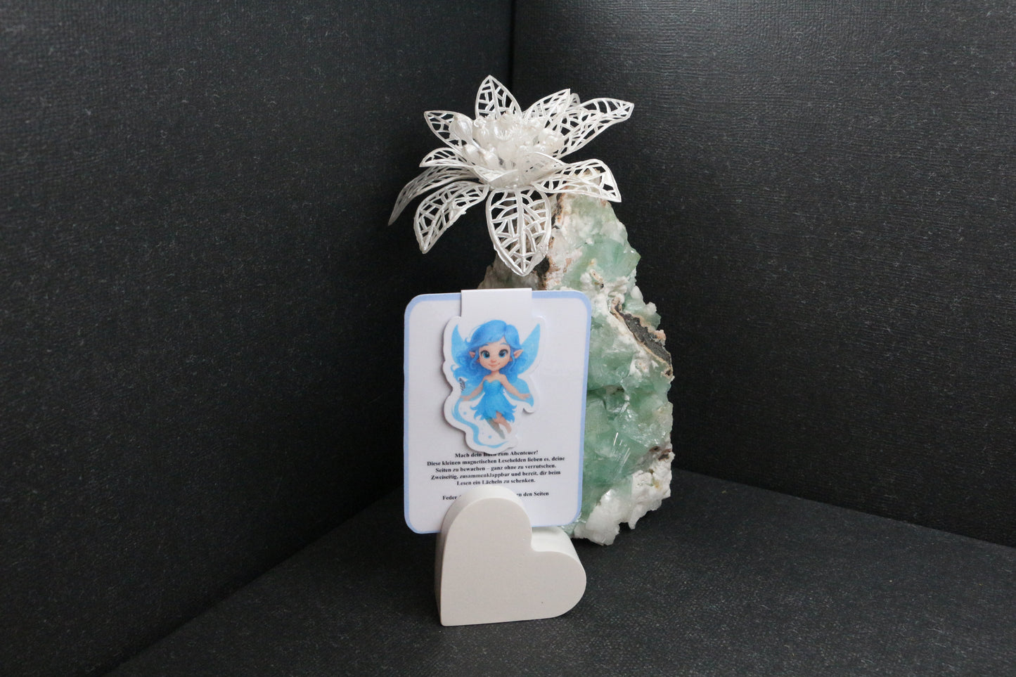 Sticker oder Lesezeichen "Federflügel"