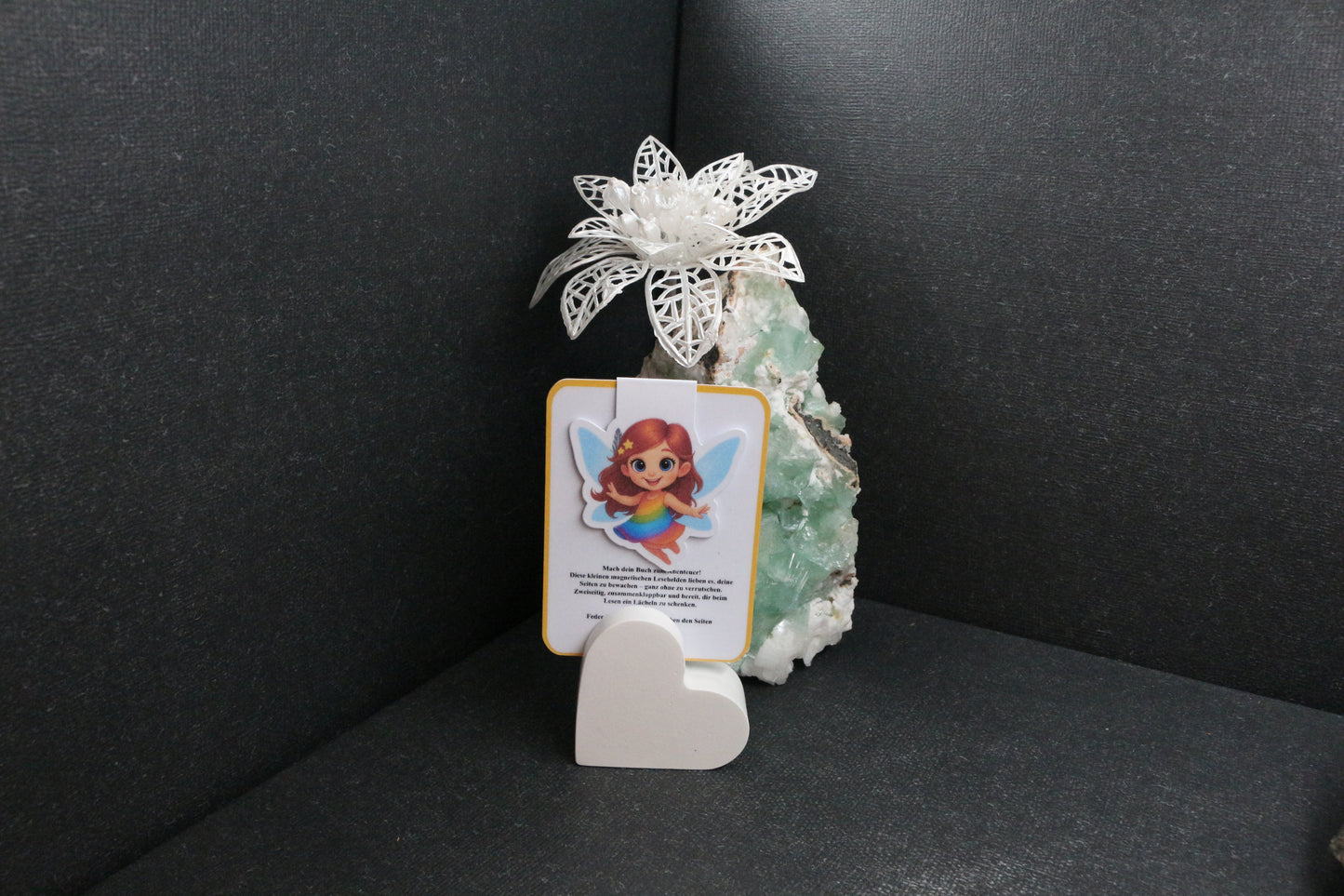 Sticker oder Lesezeichen "Federflügel"