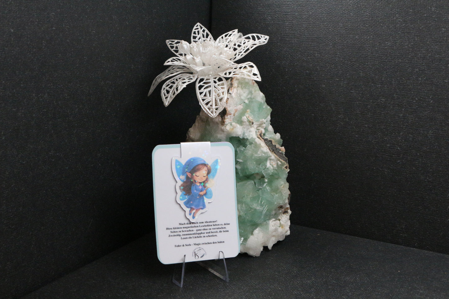 Sticker oder Lesezeichen "Federflügel"